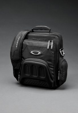 OK-92133 Oakley Vertical Messenger Bag
